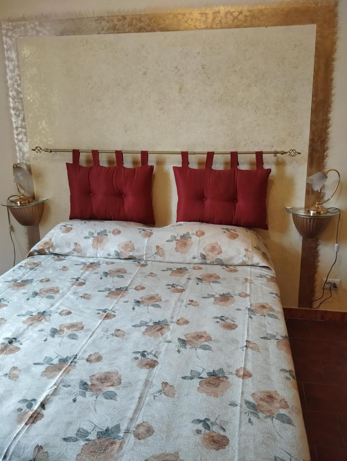 The Family House Hotell Livorno Exteriör bild